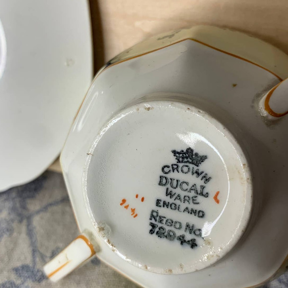 VTG Crown Ducal Ware Citrus Double Handled Cup and Saucer Set - Picture 5 of 6